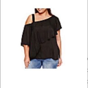 Cold shoulder black top sz 3x